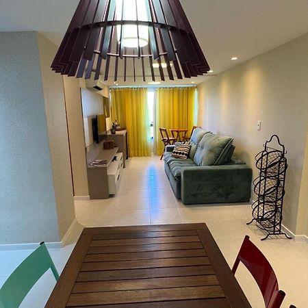 Apartamento Espetacular Na Melhor Praia Da Bahia, Guarajuba E Uma Das Unicas Praias Com Selo Azul Do Brasil -Luxo, Lazer, Diversao E Tranquilidade! Projetado Para Que Voce Tenha A Melhor Experiencia Em Hospedagem - Condominio Tipo Resort, O Mais Proc Camacari Bagian luar foto