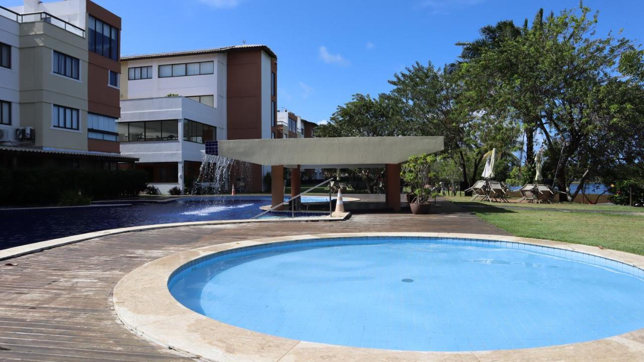 Apartamento Espetacular Na Melhor Praia Da Bahia, Guarajuba E Uma Das Unicas Praias Com Selo Azul Do Brasil -Luxo, Lazer, Diversao E Tranquilidade! Projetado Para Que Voce Tenha A Melhor Experiencia Em Hospedagem - Condominio Tipo Resort, O Mais Proc Camacari Bagian luar foto